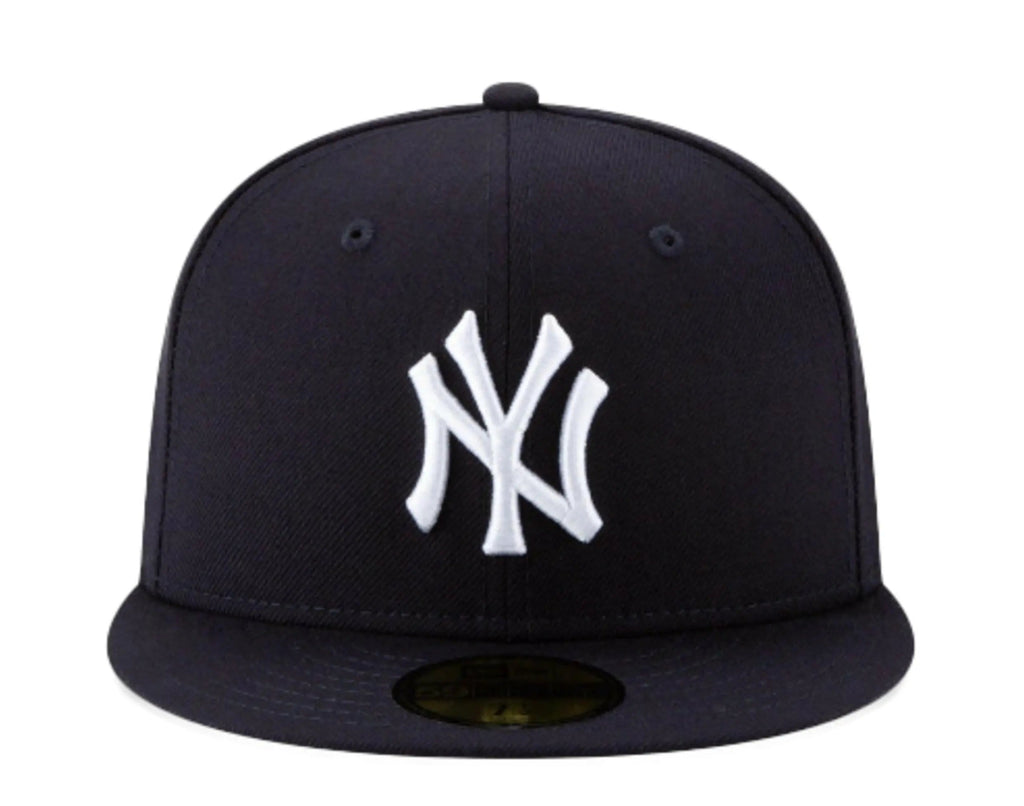 New Era 59Fifty New York Yankees Men Fitted Hat Navy Blue