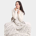 WONDERWALL The Super Soft Leopard Blanket in Gray