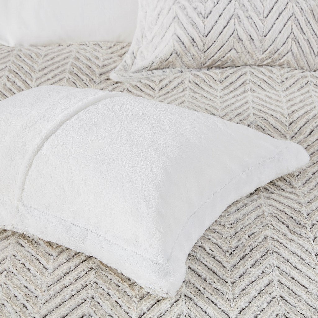 WONDERWALL 'Une Collection' Full/Queen Ultra Plush Down Alternative Comforter Set with Chevron Pattern - Ivory