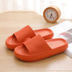 WONDERWALL The Soft Sole Slides