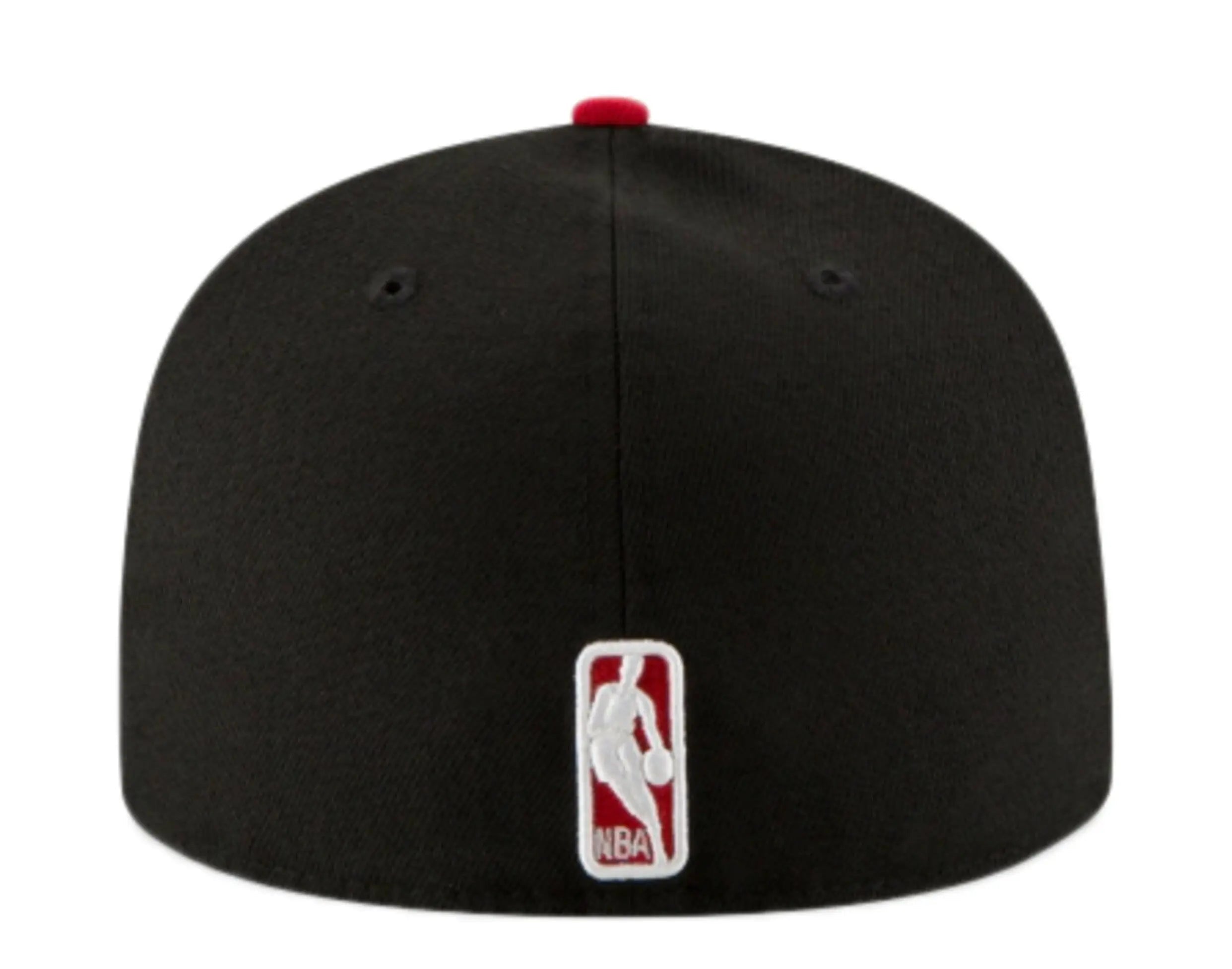 New Era Chicago Bulls Alternate 2-Tone Men Fitted Hat Black/Red