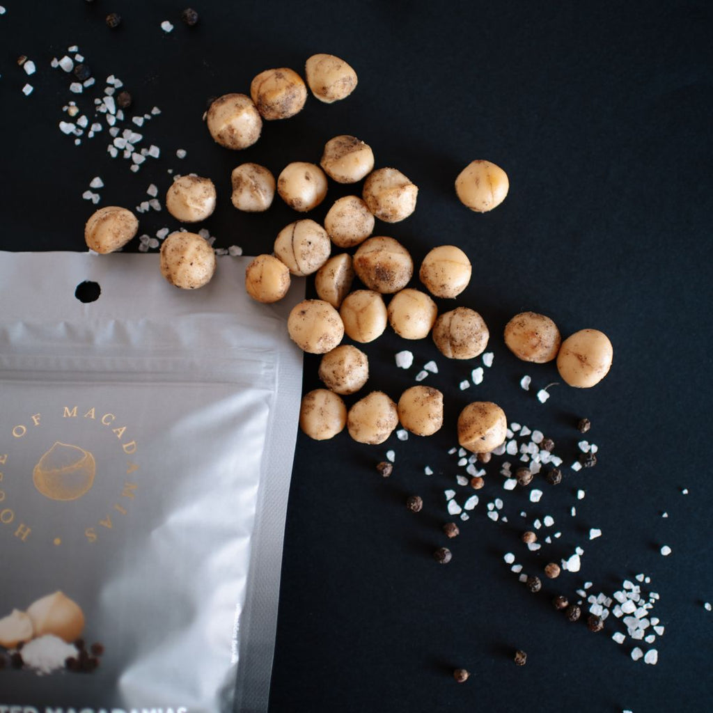 Dry Roasted Macadamia Nuts with Namibian Sea Salt & Black Pepper (4 oz x 6 Bags)