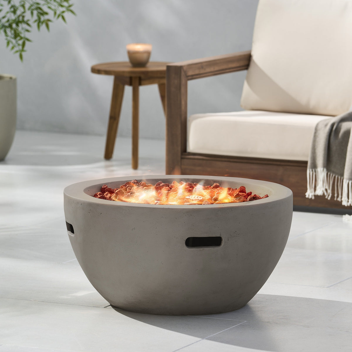 WONDERWALL 'Une Collection' 27" Bowl Propane Fire Pit with 40,000 BTU Output - Light Gray