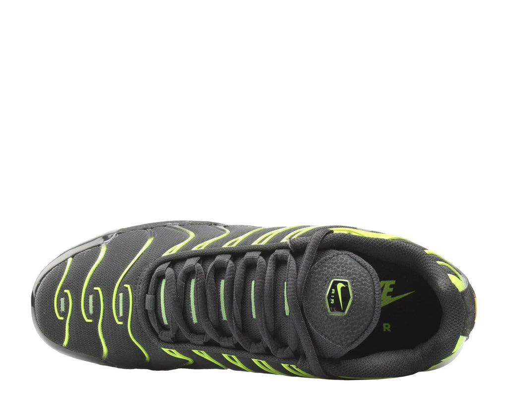 Nike Air Max Plus Men Running Sneakers Black/Volt-White-Platinum Tint