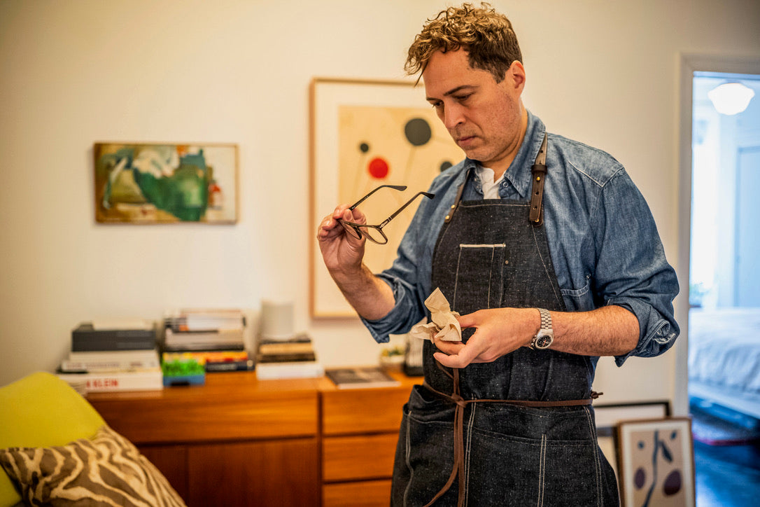 WONDERWALL ‘La Sélection Joyce’ THE SELVEDGE APRON WITH REMOVABLE LEATHER