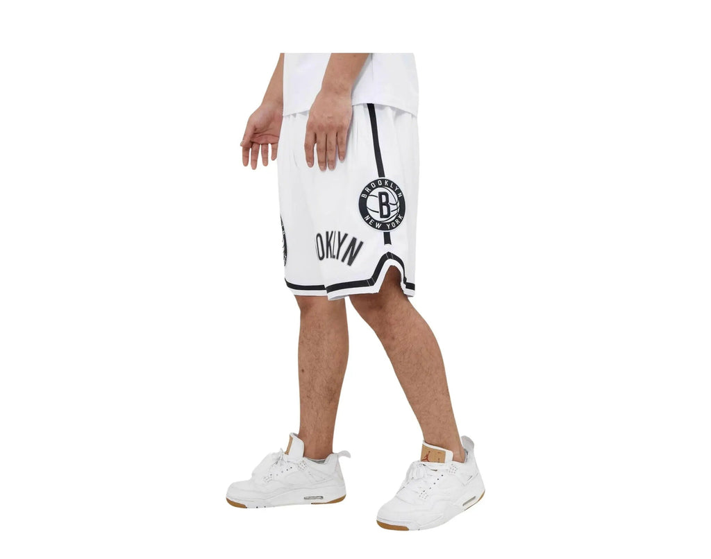 Pro Standard Brooklyn Nets Pro Team Men Shorts White