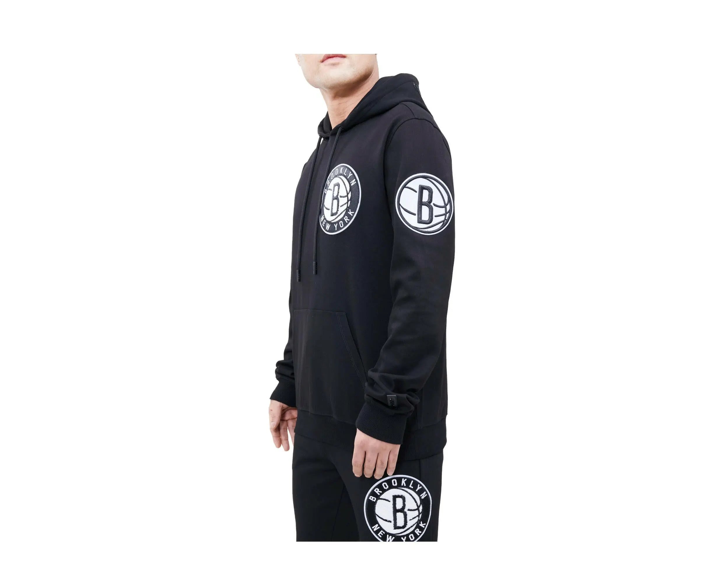 Pro Standard NBA Brooklyn Nets Logo Blended Men Hoodie Black