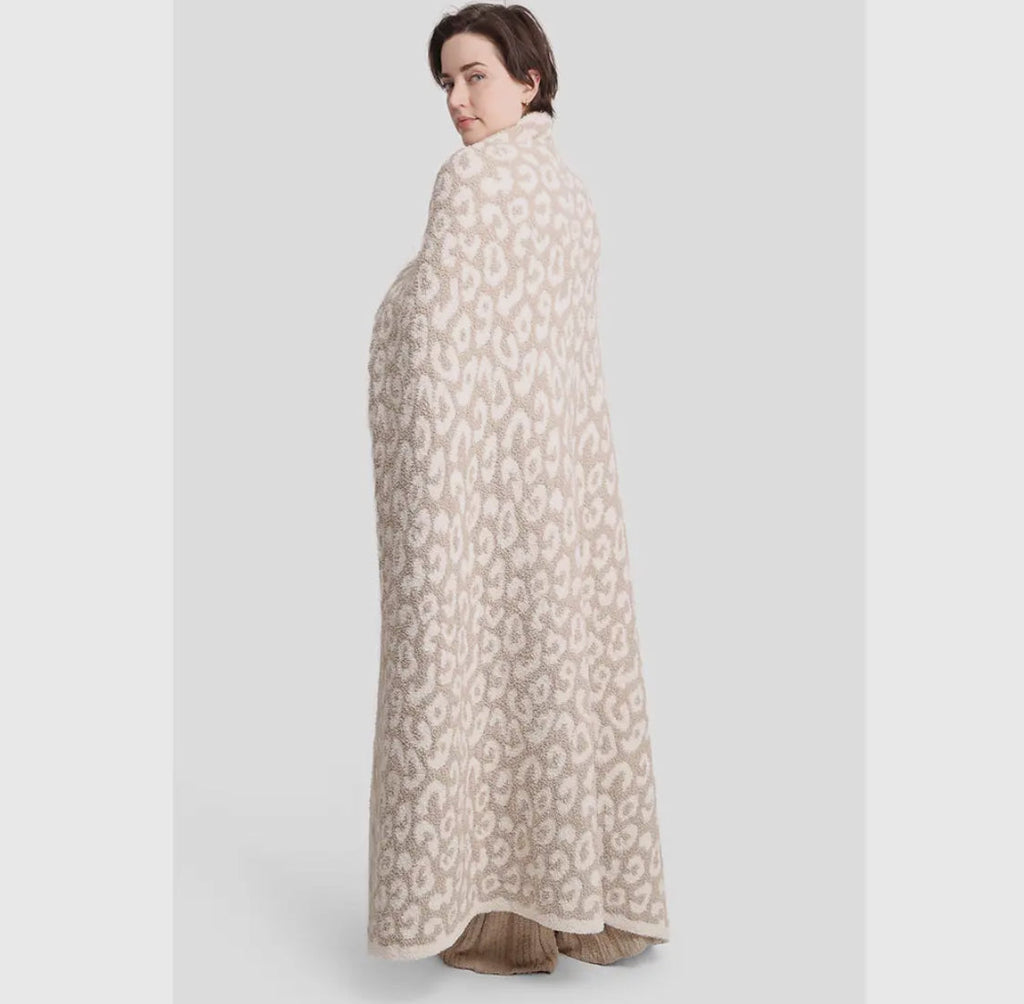 WONDERWALL The Super Soft Leopard Blanket in Tan
