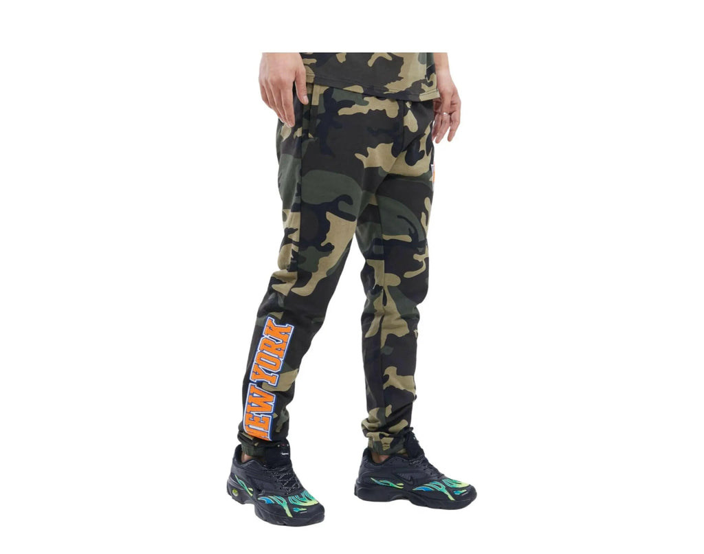 Pro Standard NBA New York Knicks Pro Team Men Joggers Camo
