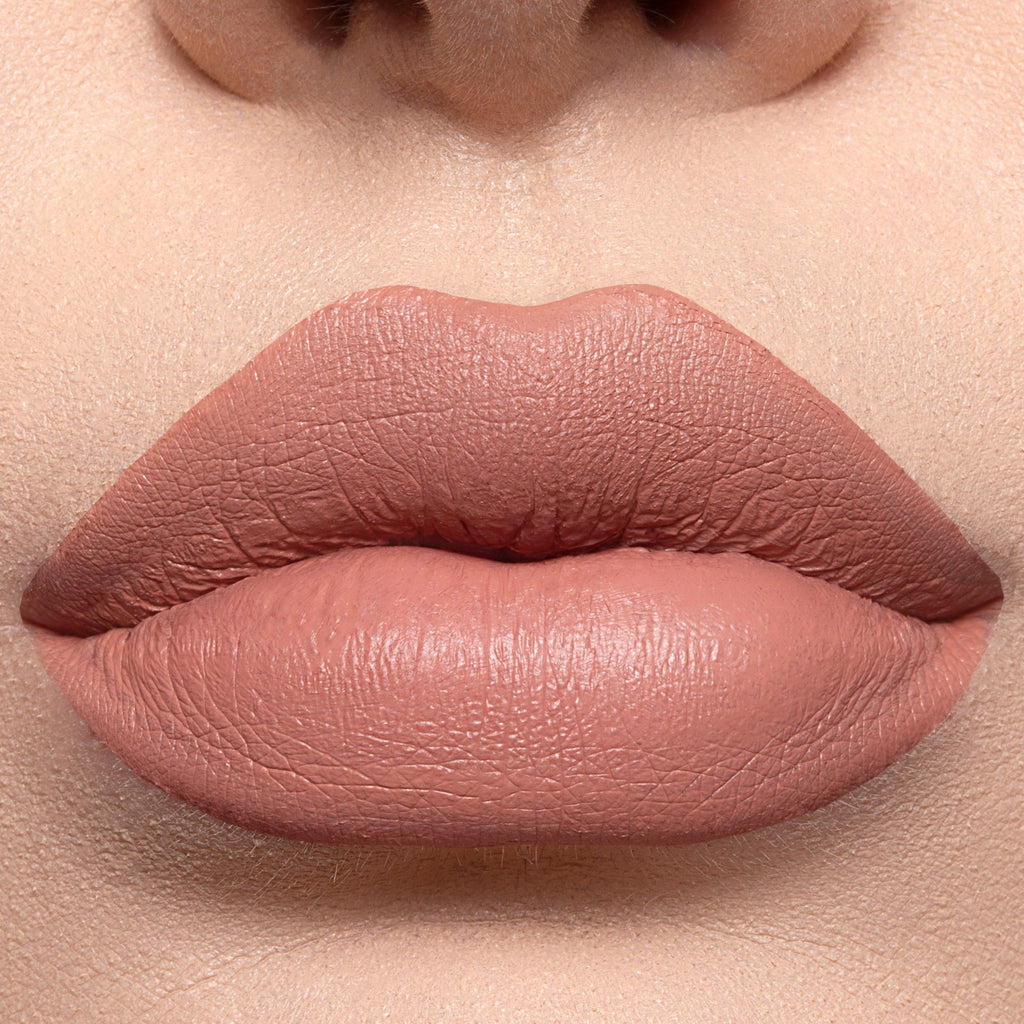 Long Lasting Liquid Lipstick - Bel Air