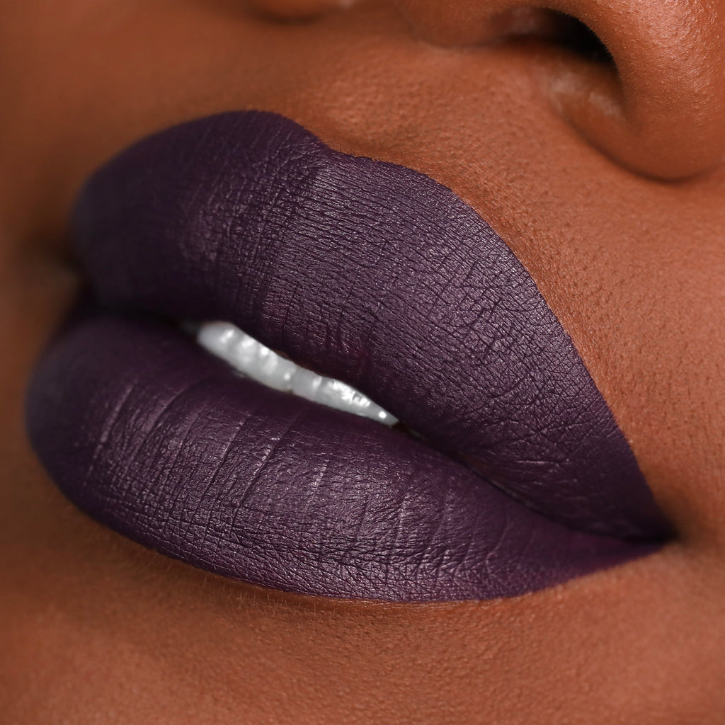 Long Lasting Liquid Lipstick - Bordeaux