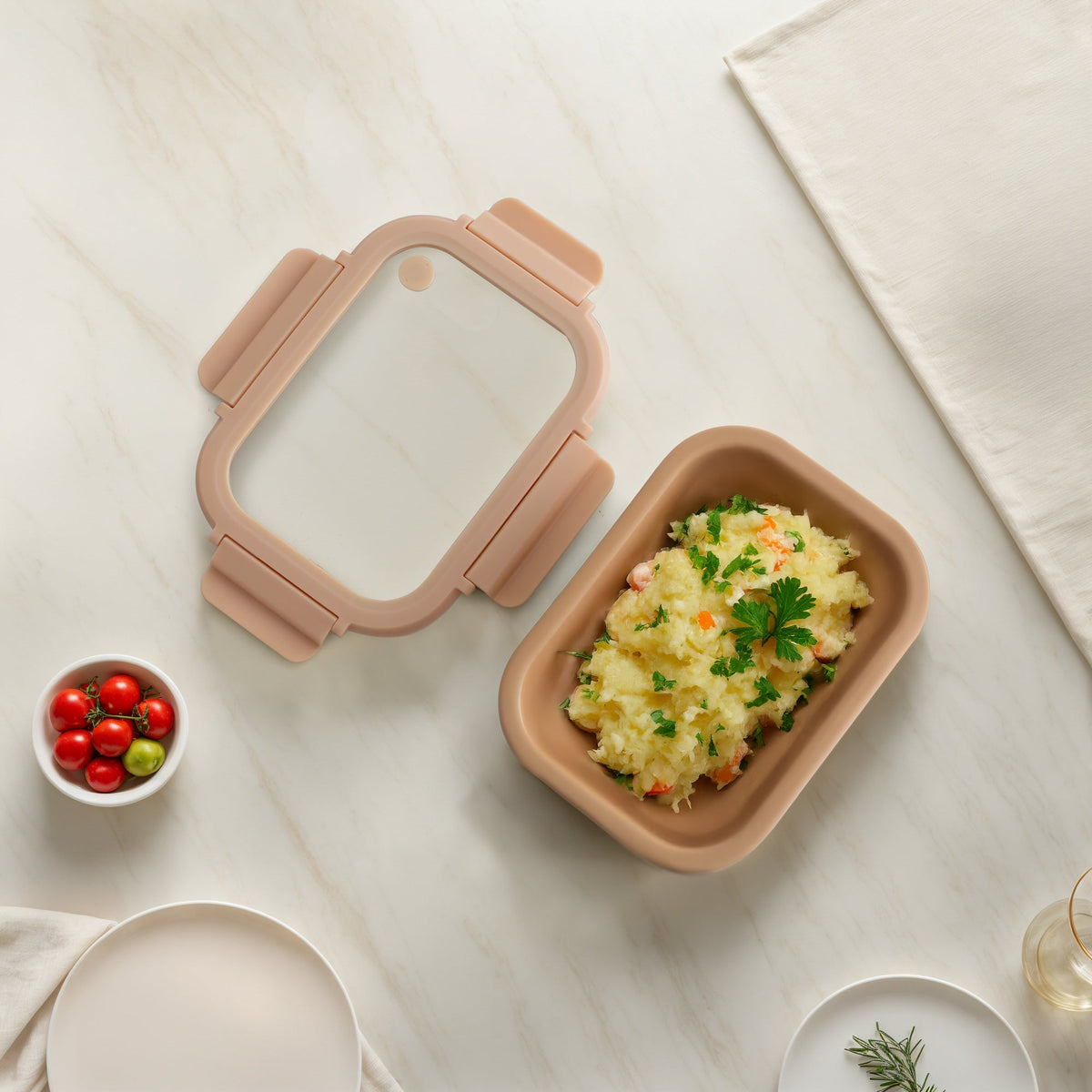 Genicook Stoneware Food Container with Glass Lid, Honey