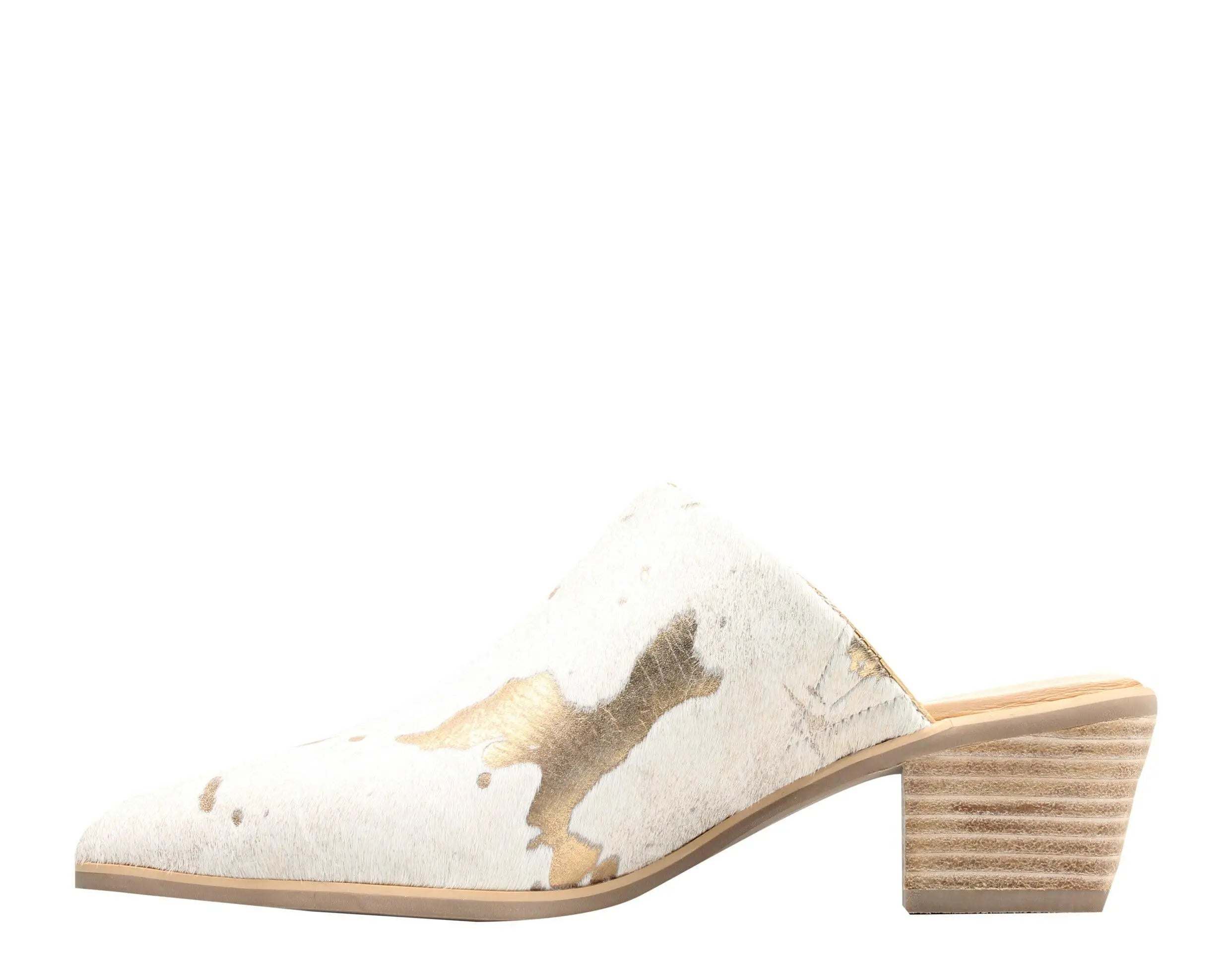 Chocolat Blu Clint Women Slip-On Sandals Beige