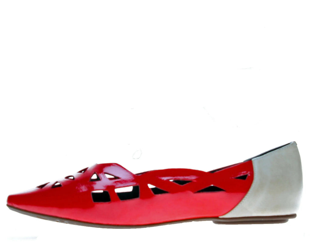 Chocolat Blu Glory Women Flats Red