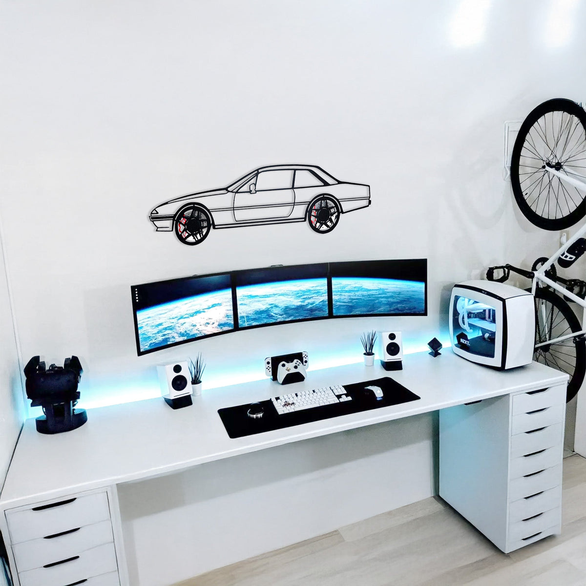 WONDERWALL 'L’Atelier Fun Collection' 1985 Ferrari 400i Wall Art – Classic Steel Silhouette with Spinning Wheels-KAFMEKA024