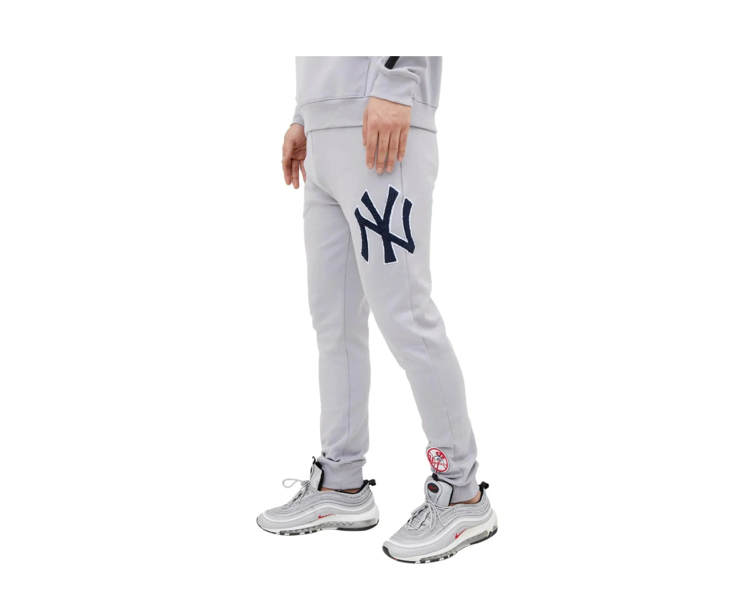 Pro Standard New York Yankees Classic Chenille Men Joggers Grey/Navy