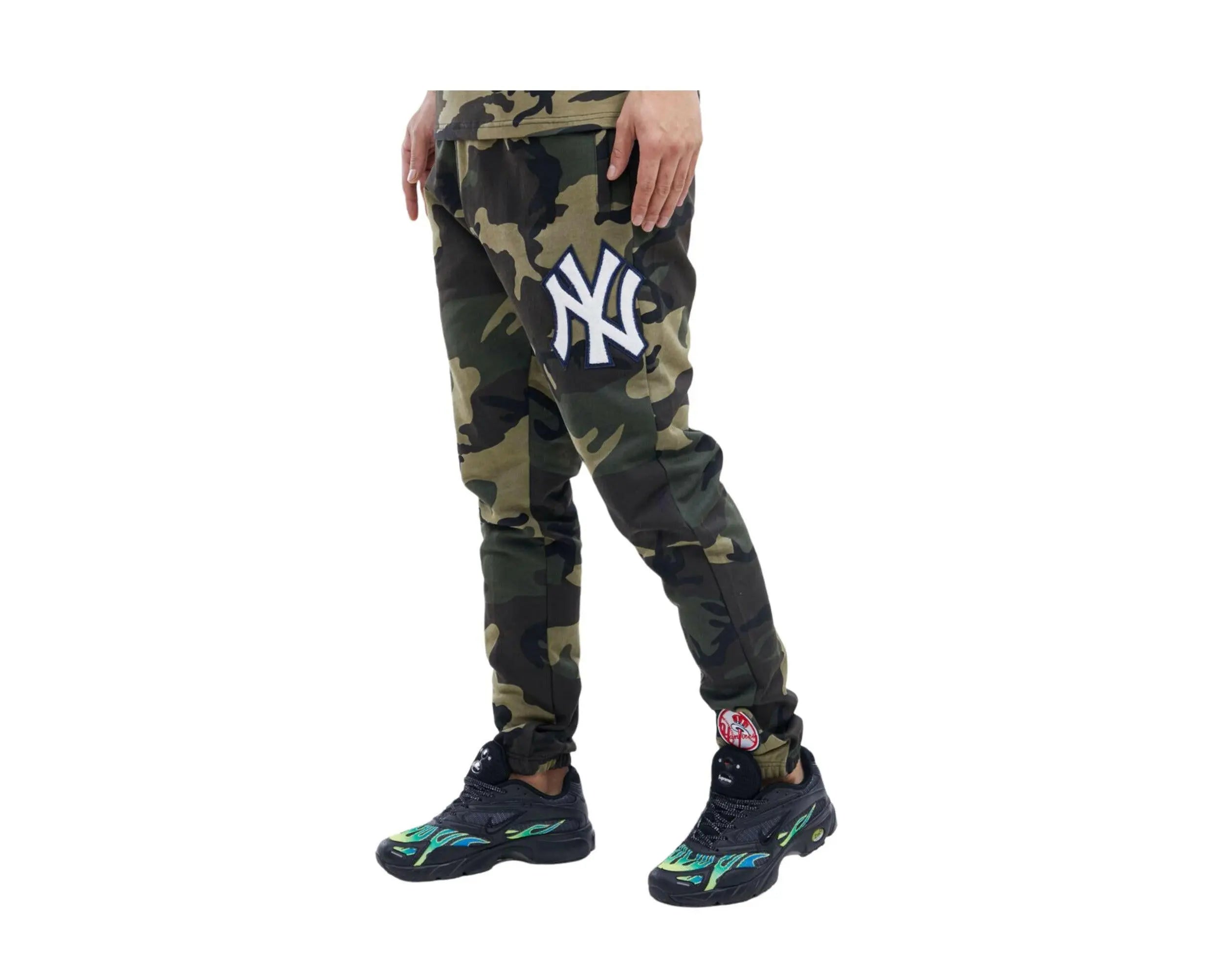 Pro Standard MLB New York Yankees Pro Team Men Joggers Camo