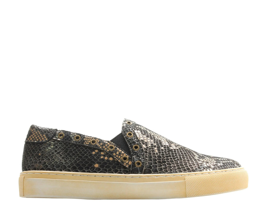 Chocolat Blu Neve Women Slip-On Sneakers Black