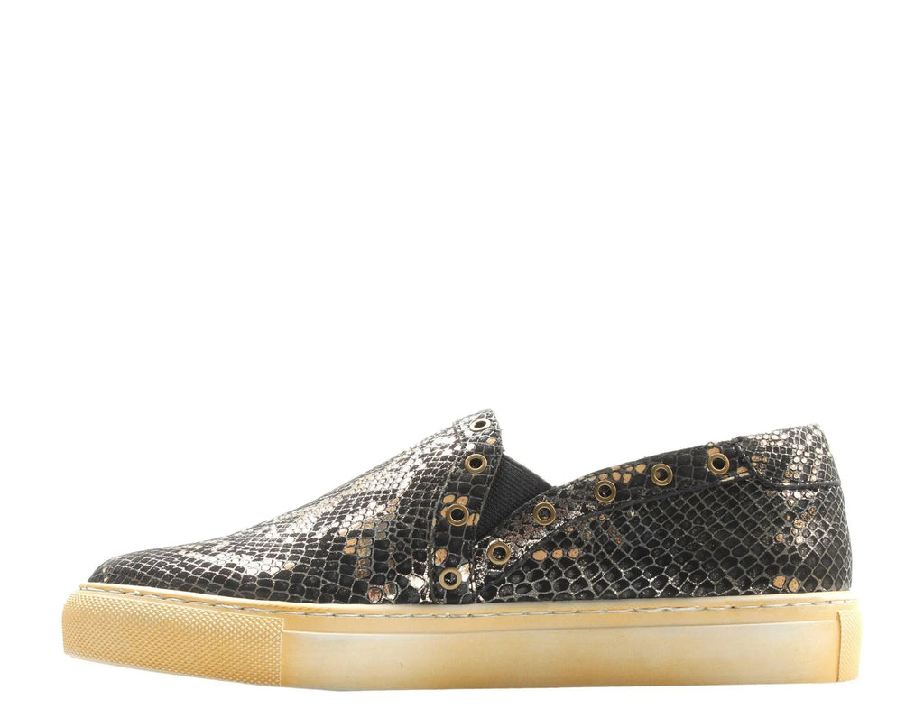 Chocolat Blu Neve Women Slip-On Sneakers Black