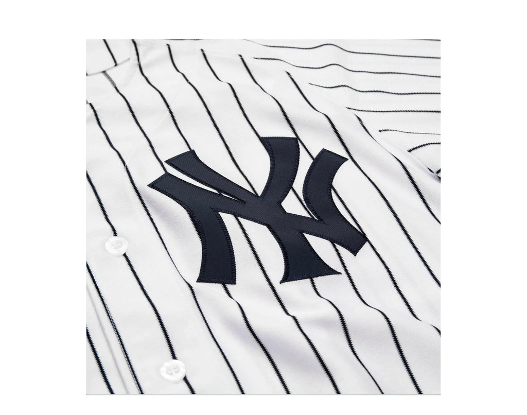 Mitchell & Ness New York Yankees Derek Jeter Authentic Jersey Men Jersey White/Navy Pinstripe