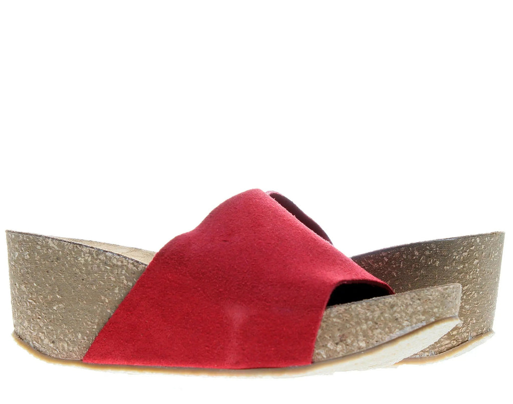 Chocolat Blu Riverside Women Wedge Sandals Red