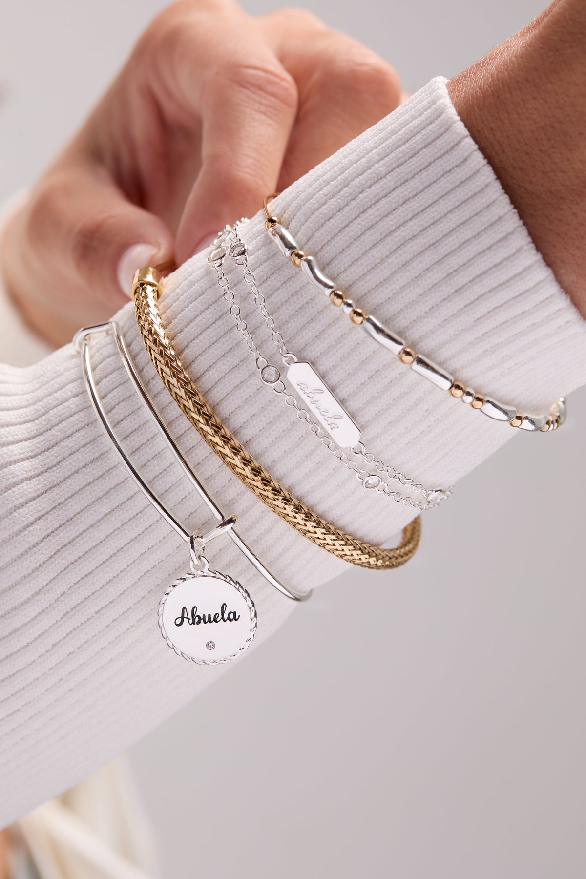 Abuela Charm Bangle - WONDERWALL