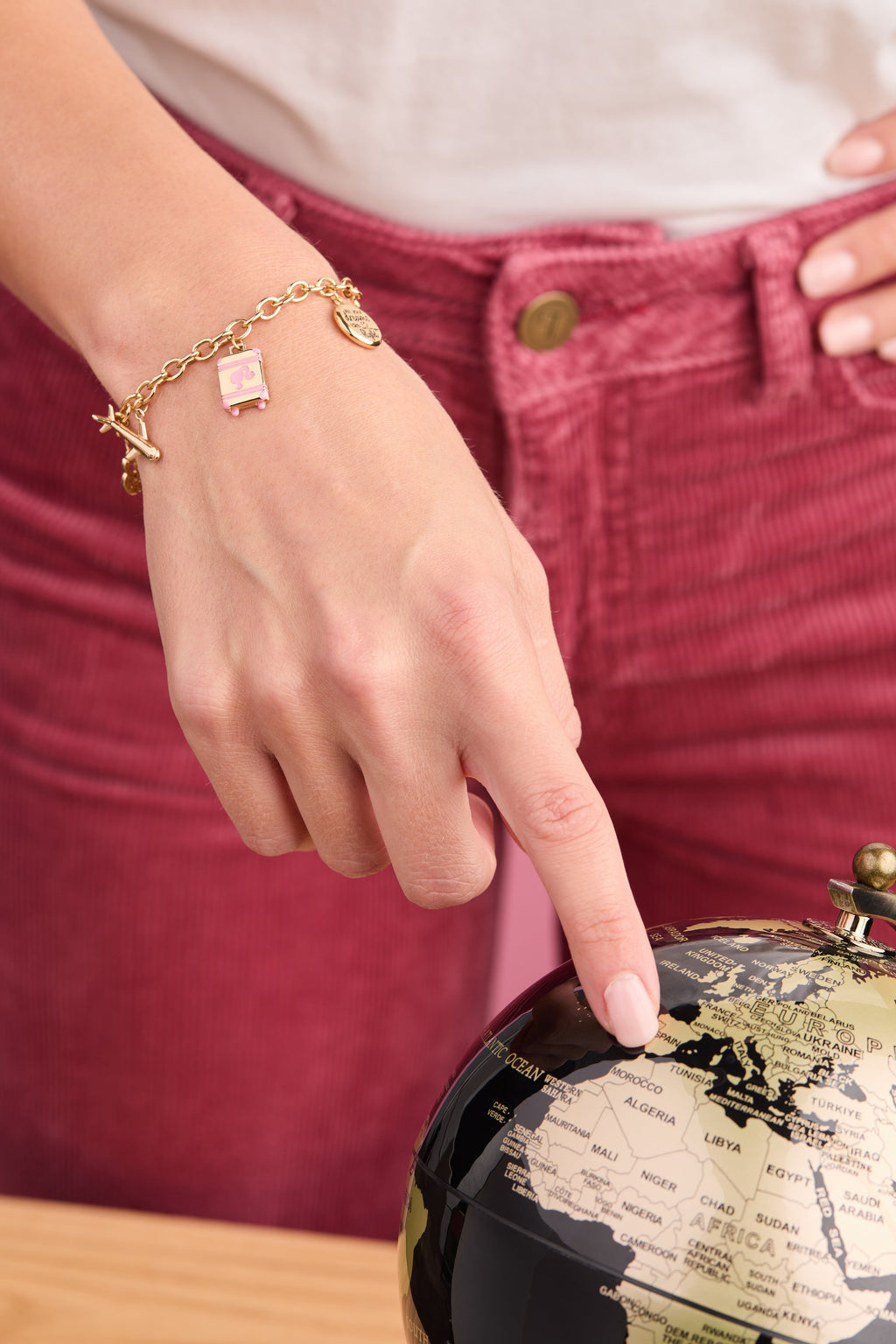 Barbie™ Travel Bolo Bracelet - WONDERWALL