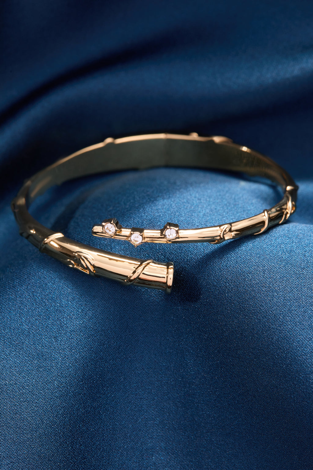 Harry Potter™ Hermione Wand Bypass Cuff - WONDERWALL