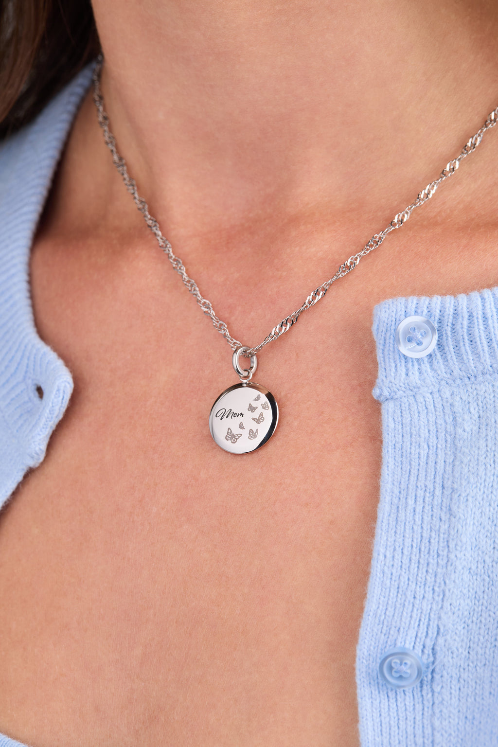 Mom Butterfly Disc Charm - WONDERWALL