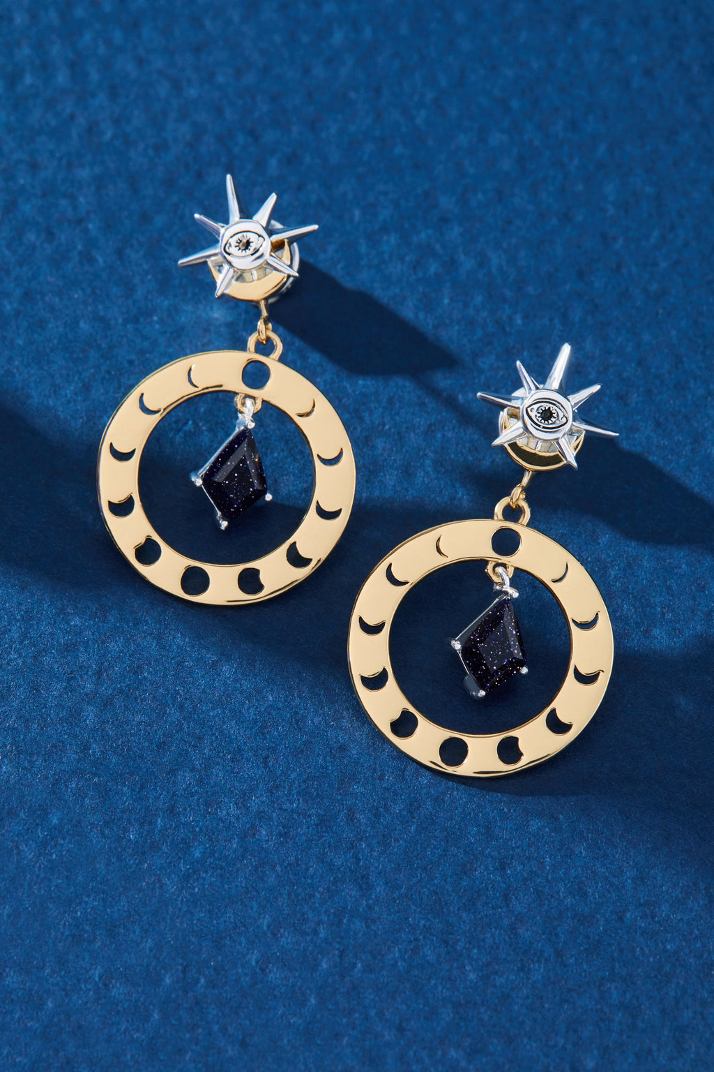 Moon Phase Statement Earring - WONDERWALL