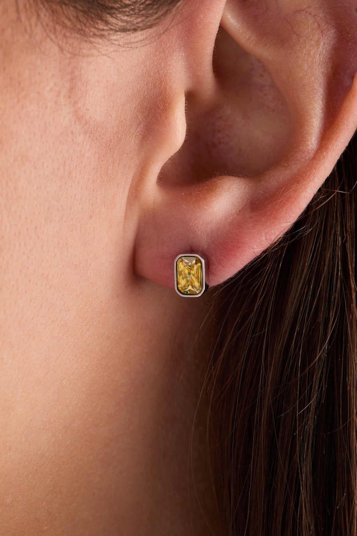 November Emerald-Cut Birthstone Stud Earrings - WONDERWALL