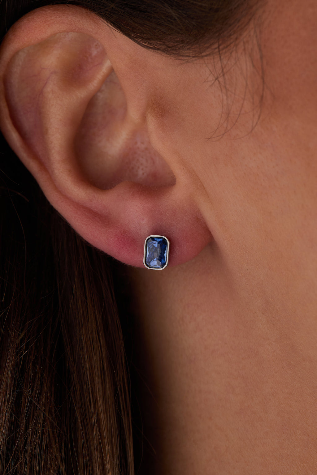 September Emerald-Cut Birthstone Stud Earrings - WONDERWALL
