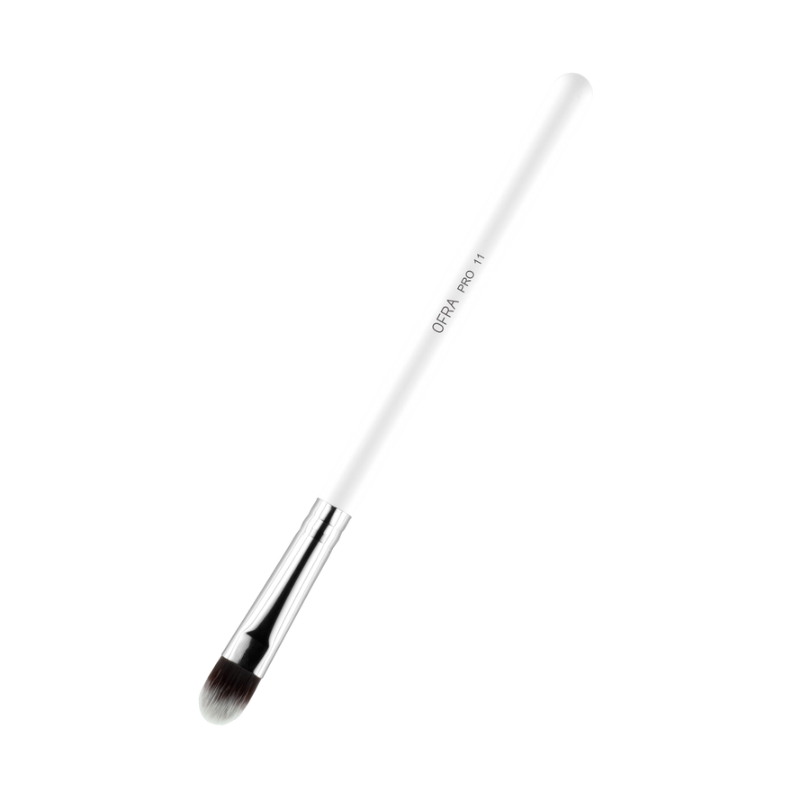 Brush #11 - Concealer/Eyeshadow