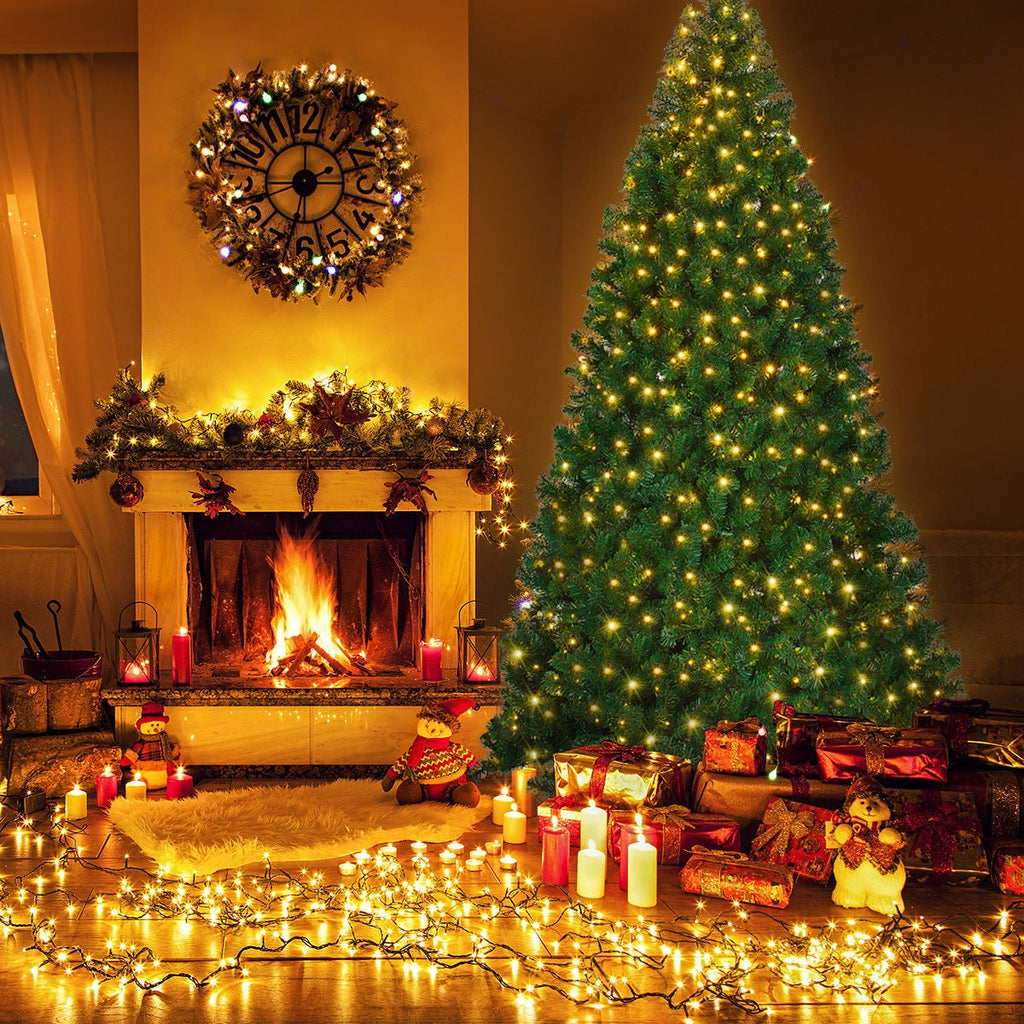 WONDERWALL ‘Noël DuBois’ 9 ft Pre-Lit Artificial Christmas Tree with 700 Warm White LEDs