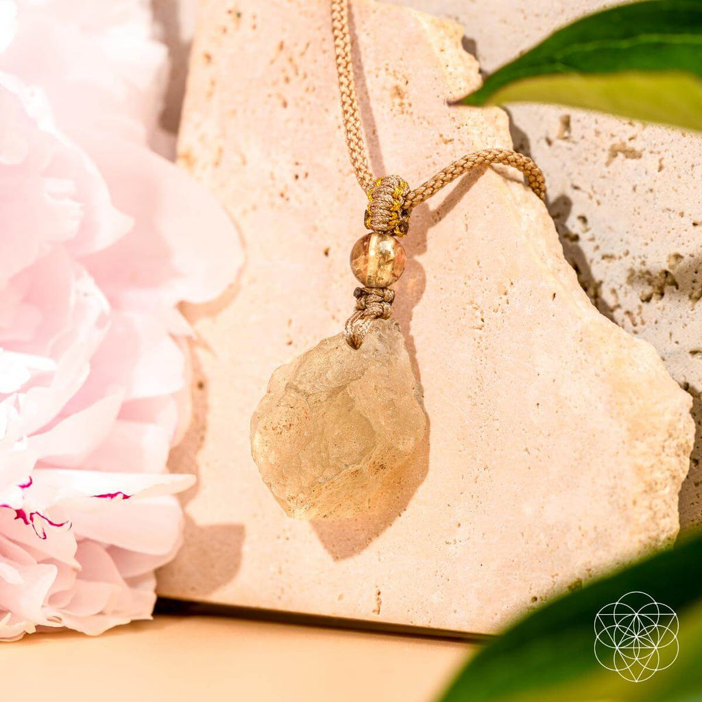 The Destiny Relic – Libyan Desert Glass Pendant - WONDERWALL