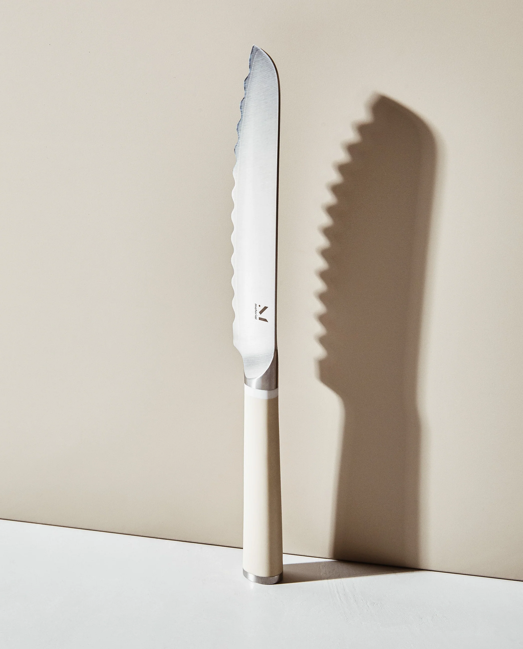 The Serrated 6" Knife