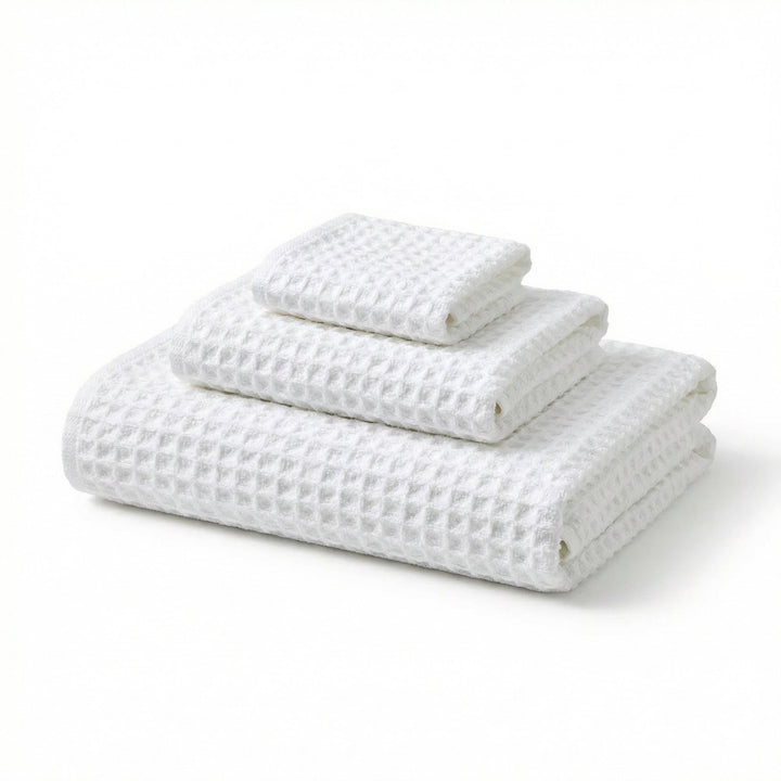 GEOMETRY Cloud Waffle Bath Towel & Washcloth