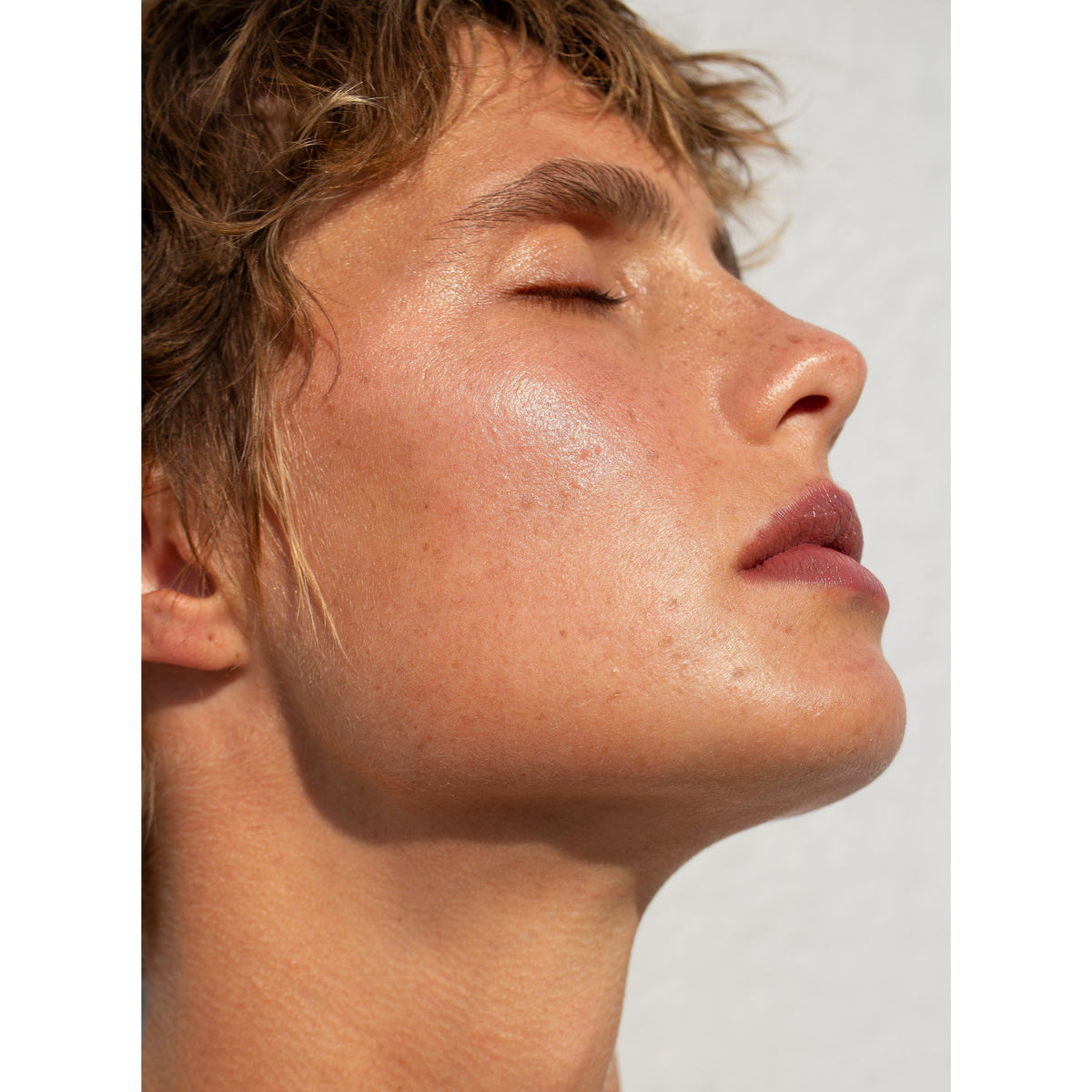 HYDRA HIGHLIGHTER STICK / FACE + BODY - WONDERWALL
