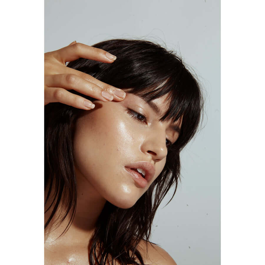 HYDRA HIGHLIGHTER STICK / FACE + BODY - WONDERWALL
