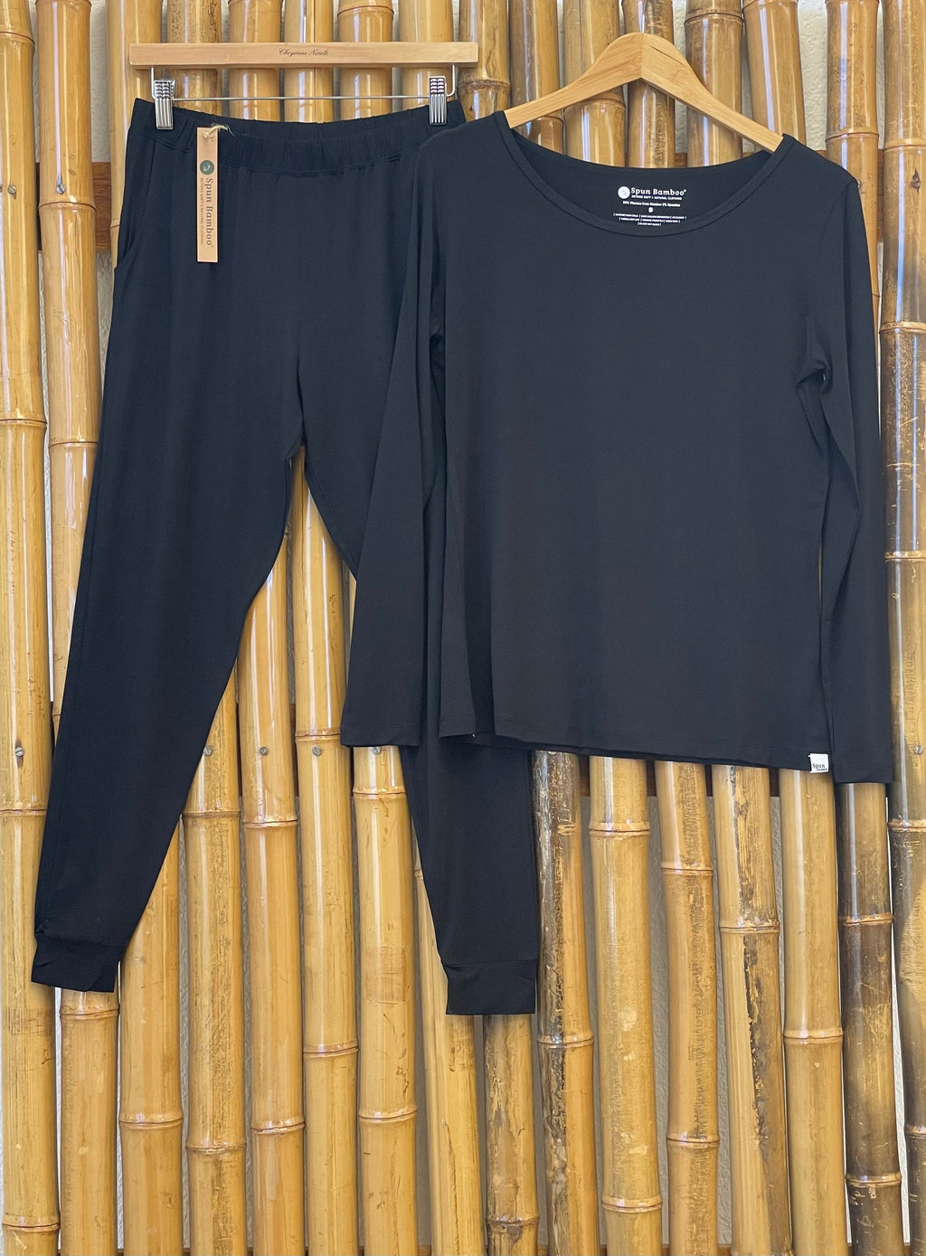 Women's Bamboo Lounge Set - Long Sleeve T-Shirt and Jogger Pants - WONDERWALL