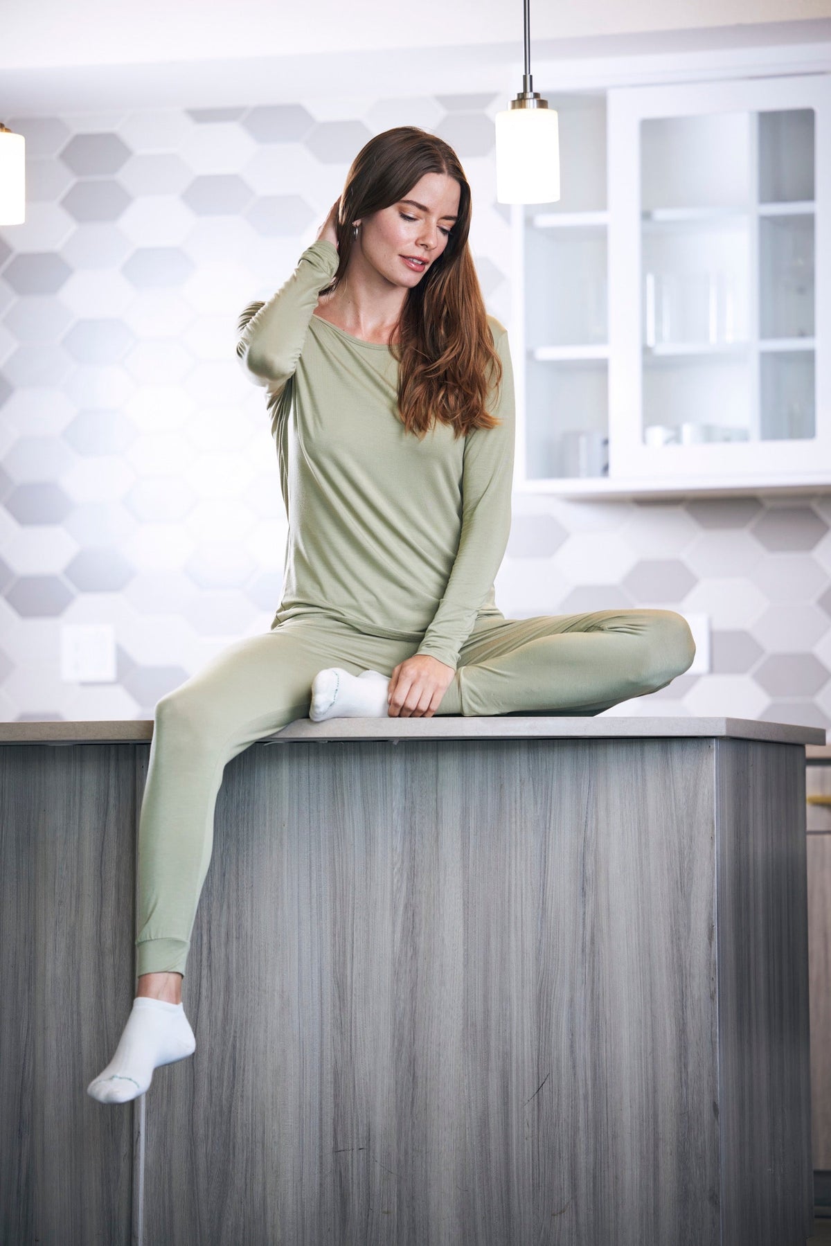 Women's Bamboo Lounge Set - Long Sleeve T-Shirt and Jogger Pants - WONDERWALL